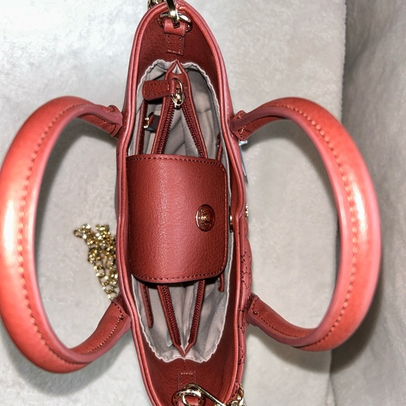 Item sold**LAUREN CONRAD FAUX LEATHER BURGUNDY W GOLD CHAIN FLOWER ELEGANT CROSS - Picture 12 of 13